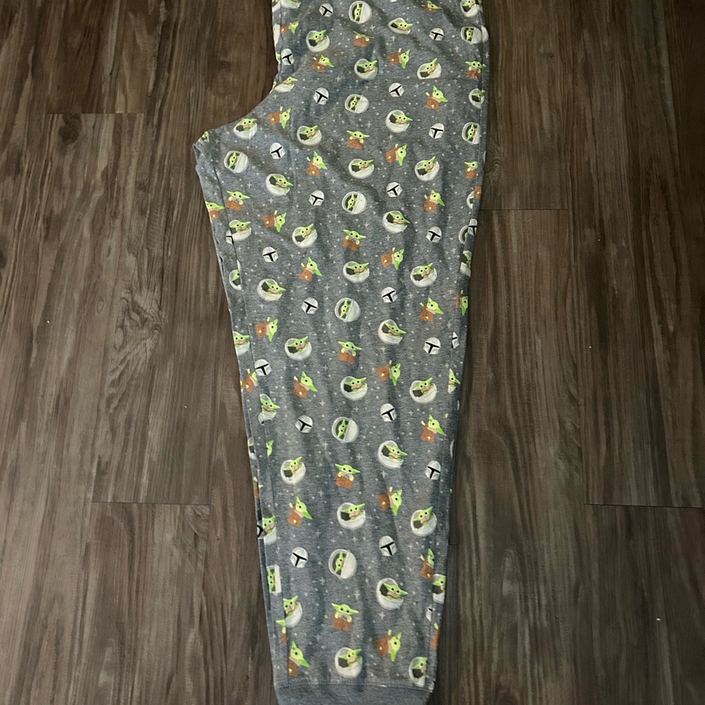 Disney Star Wars The Mandalorian Pajama Pants